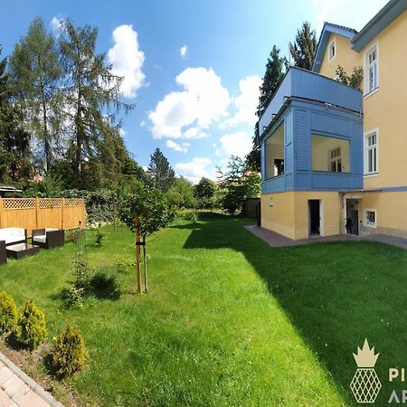 Pineapple Apartments Dresdner Heide Mit Garten ドレスデン エクステリア 写真