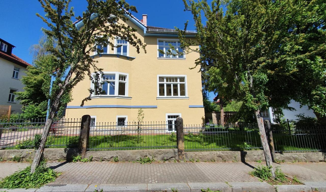 Pineapple Apartments Dresdner Heide Mit Garten ドレスデン エクステリア 写真